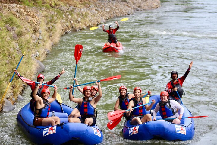 Rio Sarapiqui, Costa Rica Rafting Tour Aventura