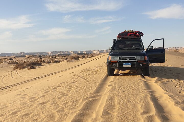 3 Giorni 2 Notti Esperienza Tour nel Deserto Bianco e Nero