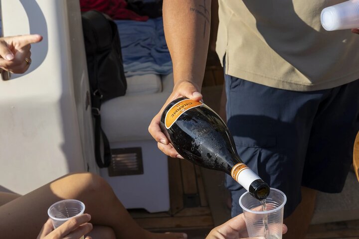 Tour Isole Egadi Favignana Levanzo in Barca con Pranzo da Trapani