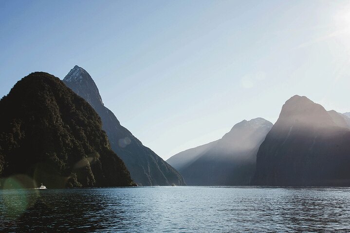 Prisvindende Milford Sound Full Day Tour & Cruise fra Te Anau