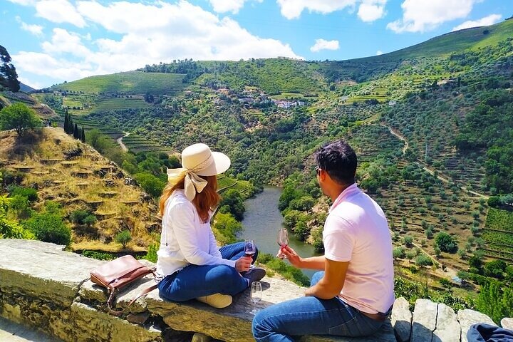 Régua : Prime Douro Valley Tour : 9 viner, Trad. Lunsj & privat. Båt