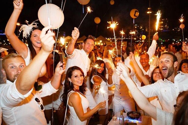 White Party Tour i San Andrés med buffémiddag och öppen bar