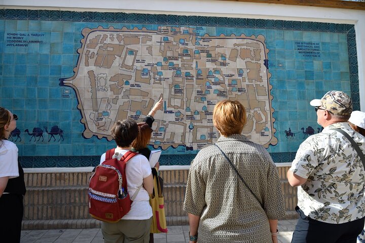Hoogtepunten van de historische stad Khiva Begeleide wandeltocht