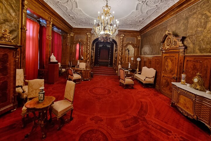 Gita privata di un giorno da Bucarest: Castello di Dracula, Peles e Brasov