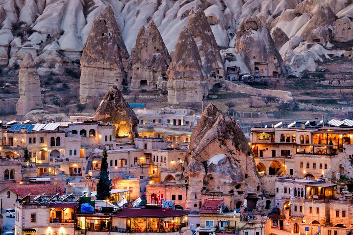 Tour privato in Cappadocia con città sotterranea – Biglietti inclusi
