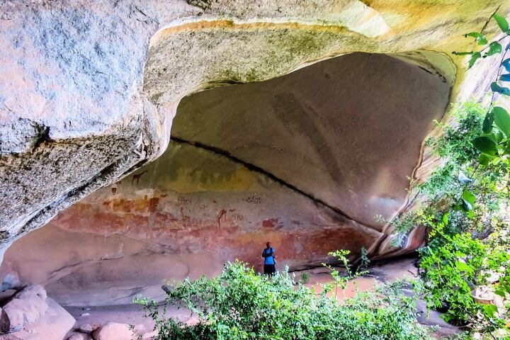 Rastreo de rinocerontes de Matobo y arte rupestre desde Bulawayo