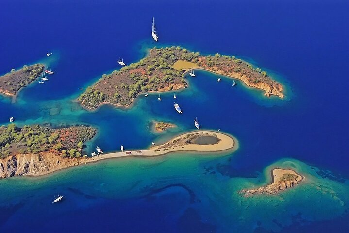 Fethiye 12 Islands Boat Trip With Lunch
