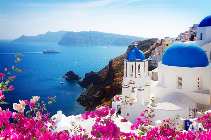Santorini voor cruiseschepen: Vermijd kabelbaan lijnen en drukte!