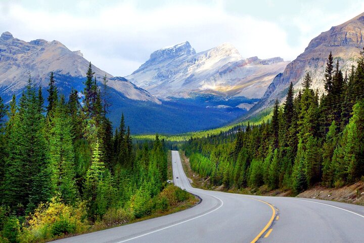 Natursköna Kamloops självguidad ljudkörningstur till Lake Louise