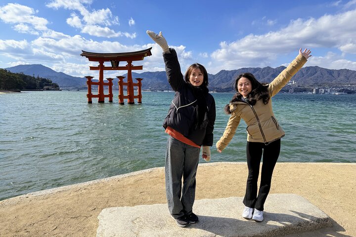 Tour en autobús de 1 día por Hiroshima y Miyajima