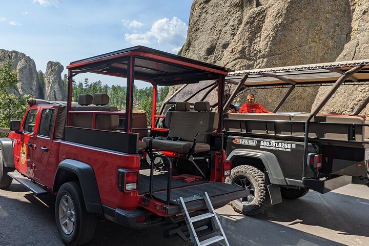 La seule journée complète - Safari bison en jeep - Déjeuner pique-nique au bord du lac