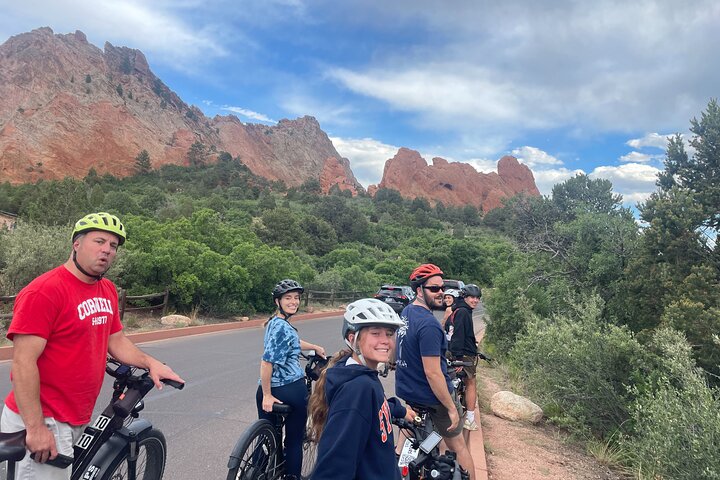 Kør Manitou Springs & Garden of the Gods Bedste guidede eBike-tur!