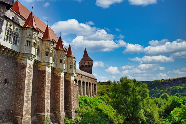 Corvin Castle og Sibiu Fortified City fra Cluj