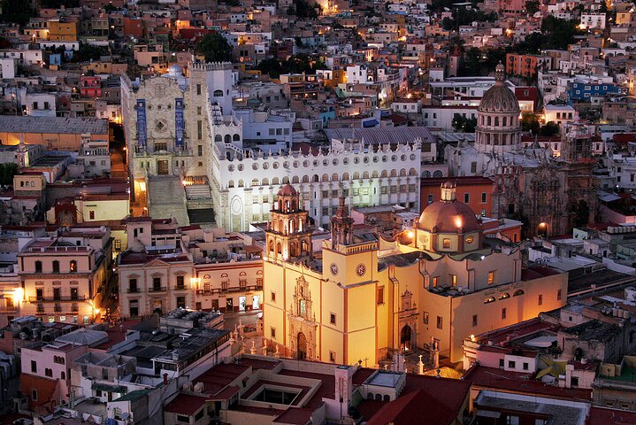 Transfer zwischen Flughafen Leon BJX und Guanajuato City