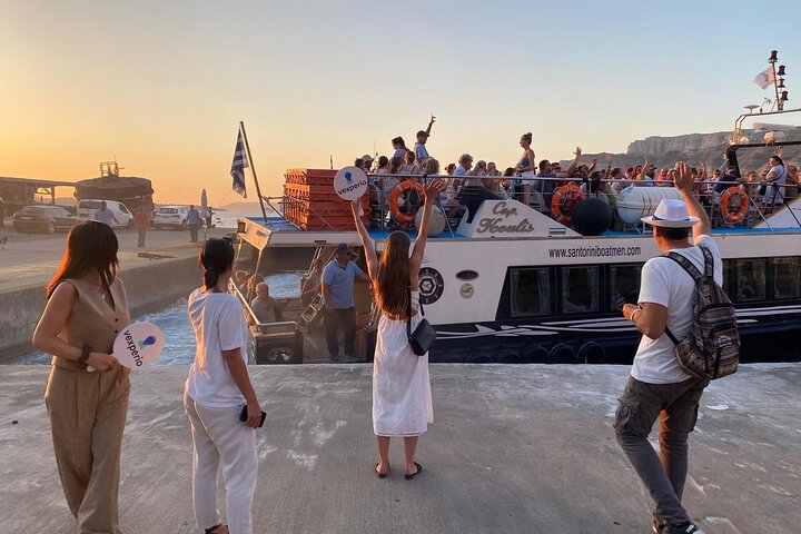 Santorini voor cruiseschepen: Vermijd kabelbaan lijnen en drukte!