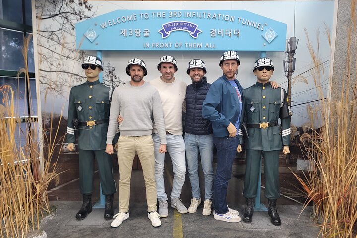 Ganztägige Layover Private DMZ-Tour ab Kreuzfahrt und Flug