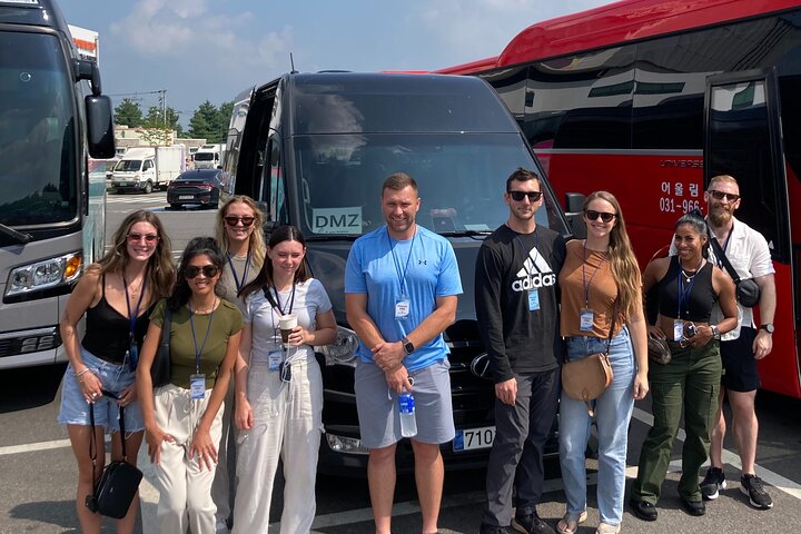 Ganztägige Layover Private DMZ-Tour ab Kreuzfahrt und Flug