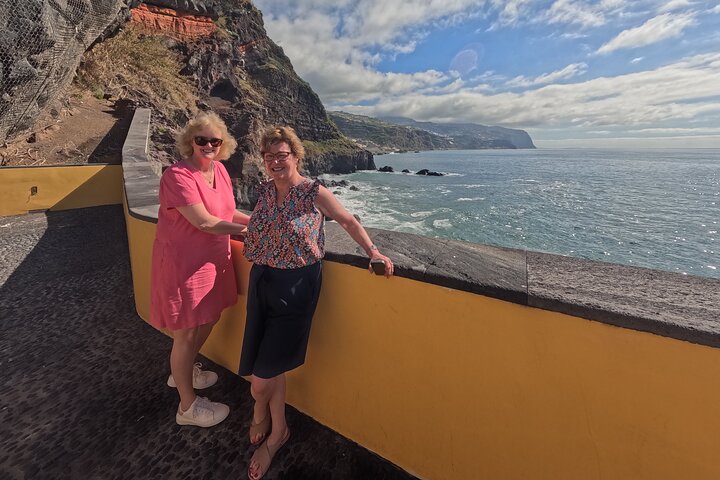 Madeira 4x4 Jeep-Safari: Porto Moniz, Lavapools und Fanal-Wald