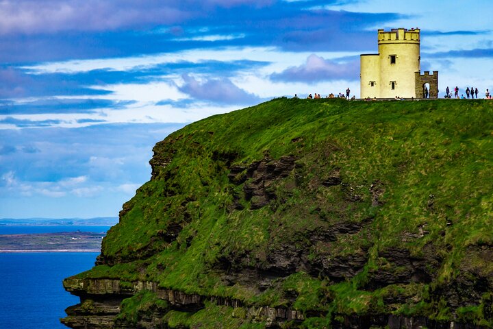 Cliffs of Moher Zugang und Wild Atlantic Way Irish Experience