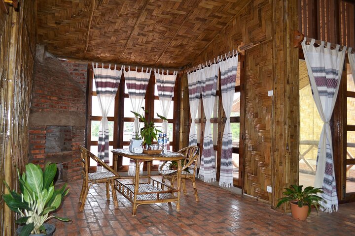 Bungalower och bambu spår: A 4 - Day Luang Namtha Cultural Retreat