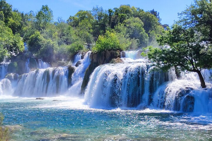 Krka-fossene halv dag, privat tur fra Sibenik