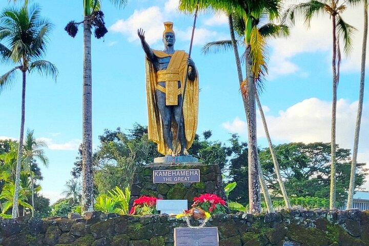 Excursão de um dia pelos vulcões, cachoeiras, praias e destaques de Hilo