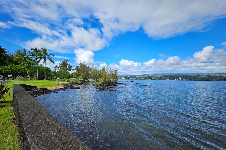 Excursão de um dia pelos vulcões, cachoeiras, praias e destaques de Hilo
