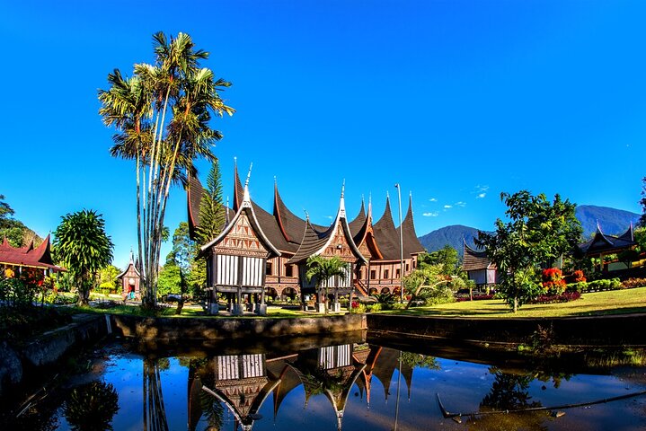 Padang West Sumatra 9 - Tour privato di un giorno + Mentawai