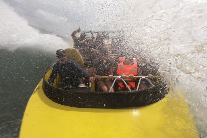 Promenades en bateau à réaction Adrenaline à Pioneer River Mackay