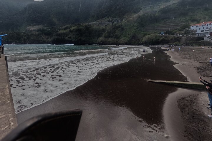 Madeira 4x4 Jeep-Safari: Porto Moniz, Lavapools und Fanal-Wald
