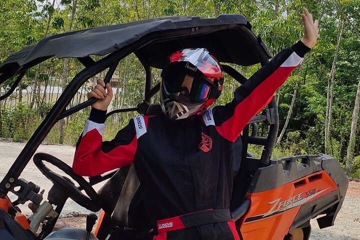 Tour privato in ATV di montagna della Cina con trasporto