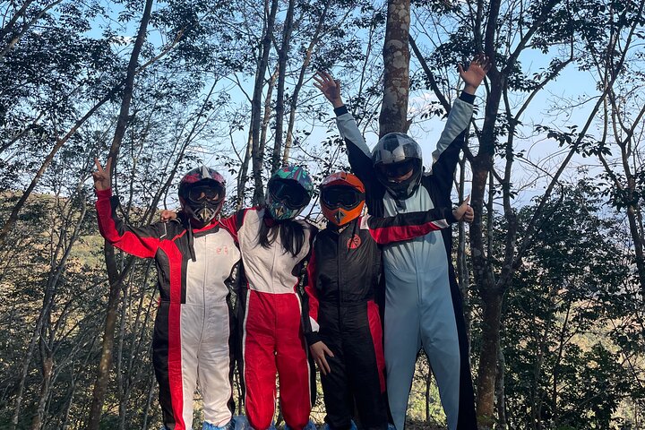 Tour privato in ATV di montagna della Cina con trasporto