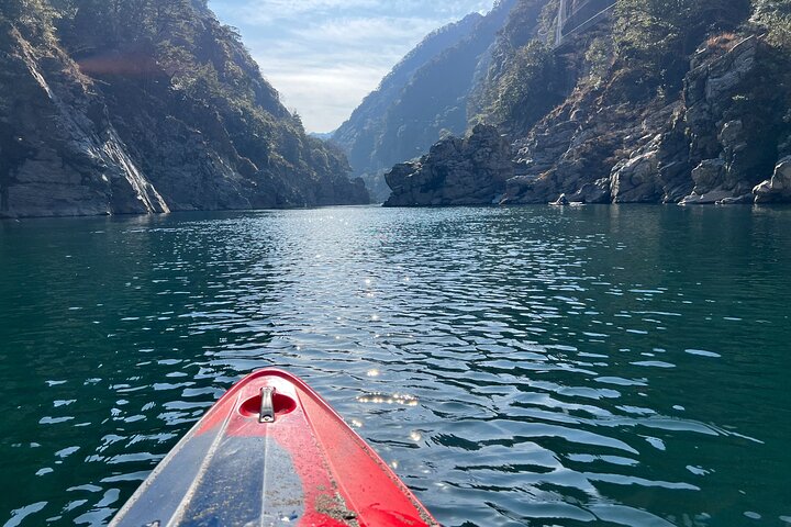 Iya Valley:Guided Kayaking Tour for All Levels
