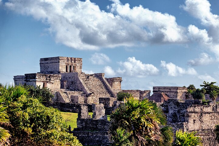 Visite des hauts lieux de Tulum, Cenote & Jungle Village pick-up inclus