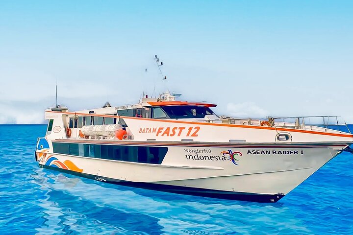 Familjelek i Batam-tur & lokal upplevelse