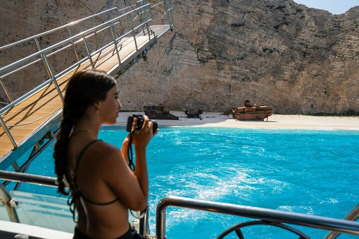 Cruzeiro no Norte de Zante com Cabo Skinari e Praia Xigia