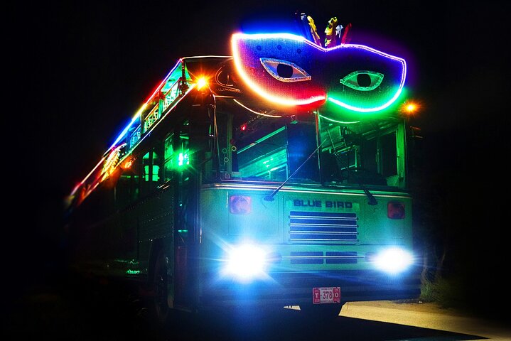 Bus de fête pour la vie nocturne à Aruba avec boissons illimitées et DJ