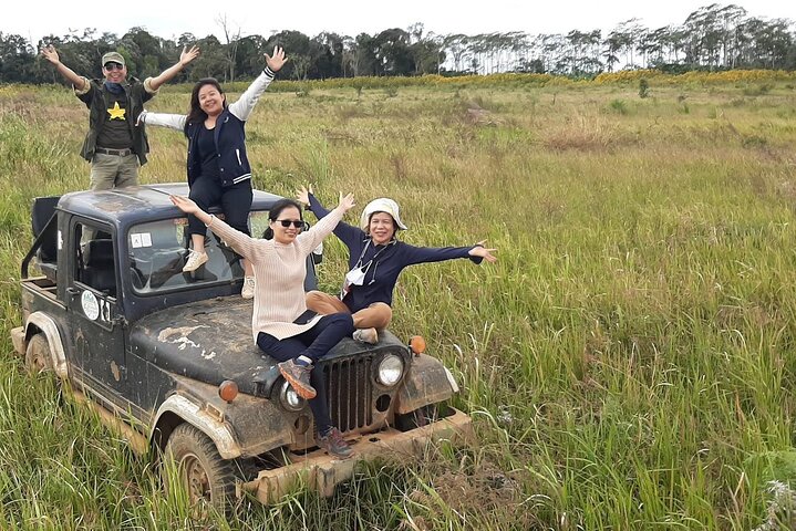 Dagstur med jeep og Mystic Mountain Coffee Farm