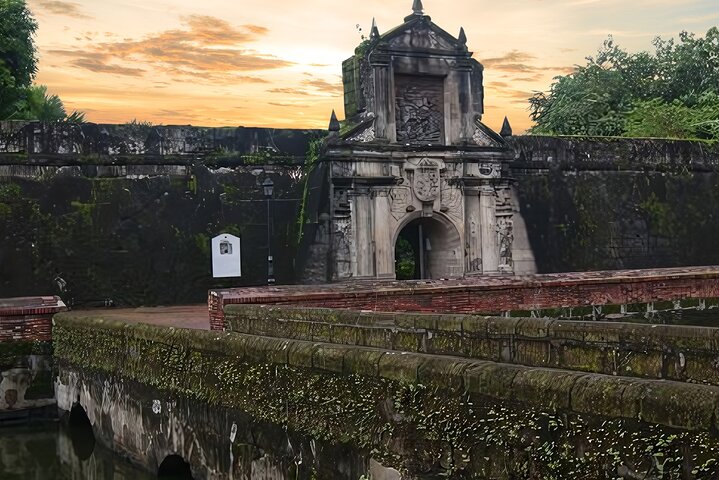 Tour privato di mezza giornata delle attrazioni storiche di Manila