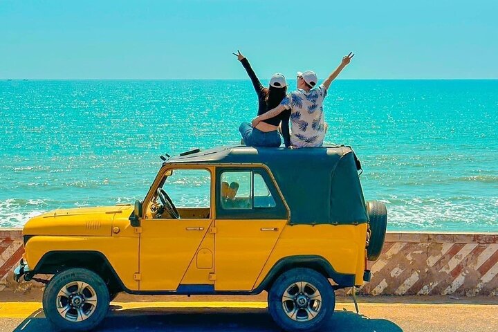 Tour privato in jeep all'alba o al tramonto delle dune di sabbia Mui Ne, Vietnam