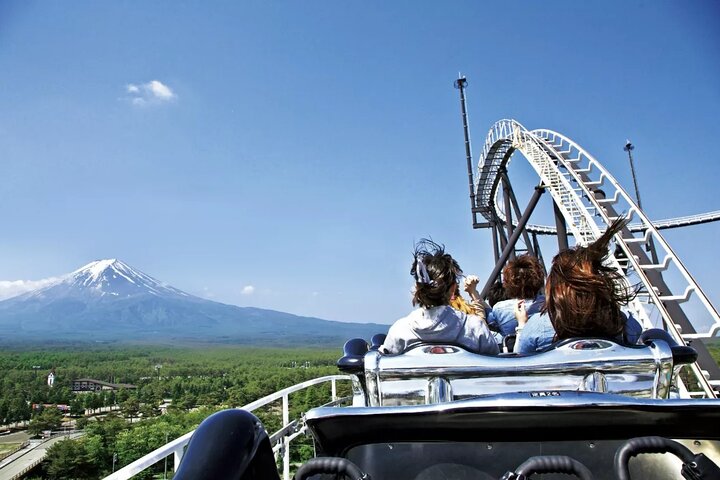 Fuji Q Highland Eendaagse toegangspas