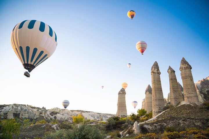 Passeio de balão de ar quente ao nascer do sol em Goreme, Capadócia