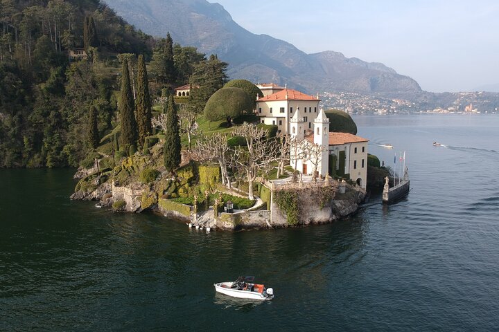 Delt 4-timers bådtur med afgang i Bellagio og Varenna