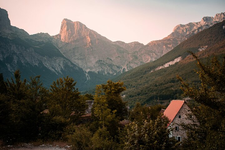 Wandeltocht door Valbona, Theth & Blue Eye in 3 dagen vanuit Tirana