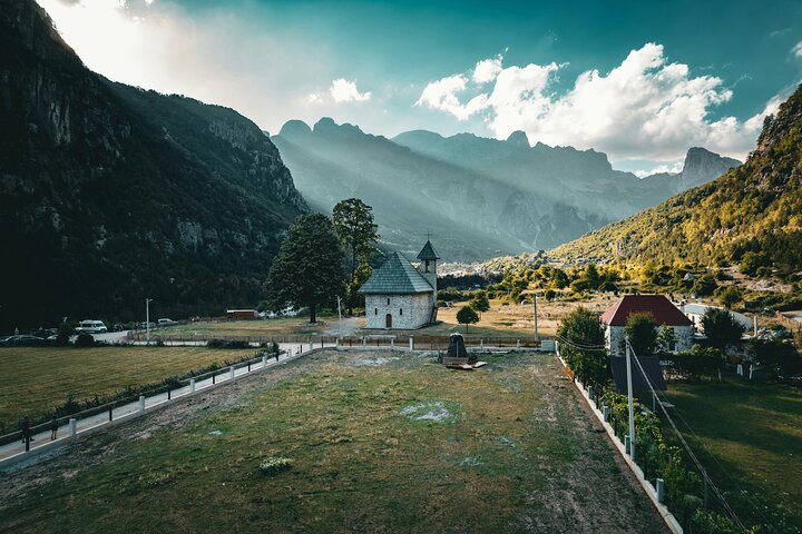 Wandeltocht door Valbona, Theth & Blue Eye in 3 dagen vanuit Tirana