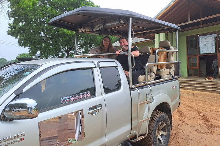 Udawalawe Safari com Hotel Pick-up e todos os transportes - Tour Privado