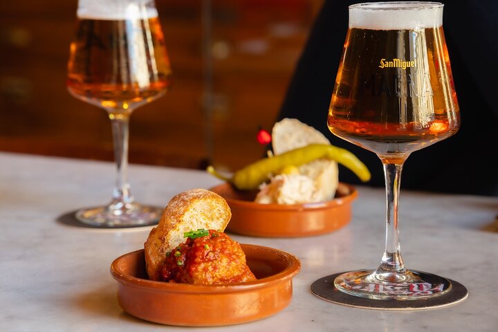 Tour gourmet di tapas e vino a Palma di Maiorca