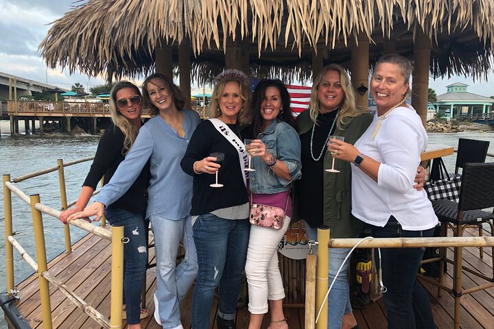 Amelia Island flytande Tiki båtkryssning med BYOB alternativ