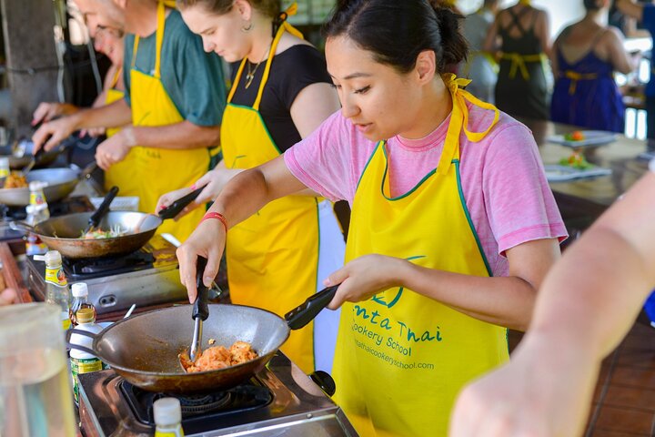 Cooking Experience at Lanta Thai Cookery School From Koh Lanta