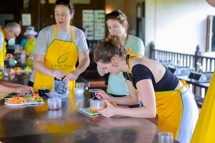 Cooking Experience at Lanta Thai Cookery School From Koh Lanta